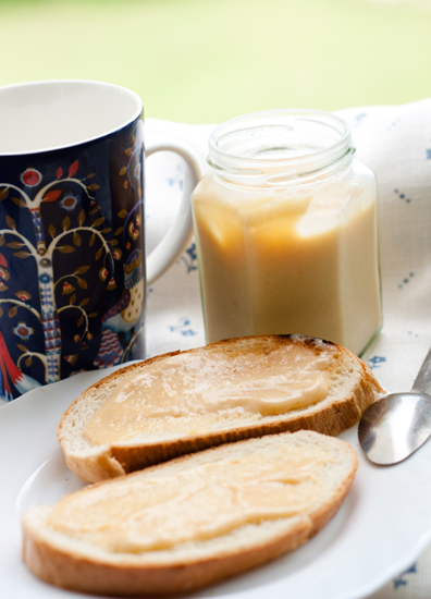 apricot curd